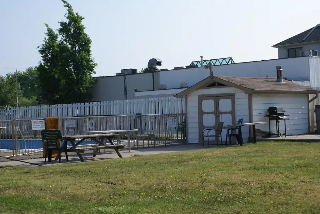 **  Arkona Motel Canada